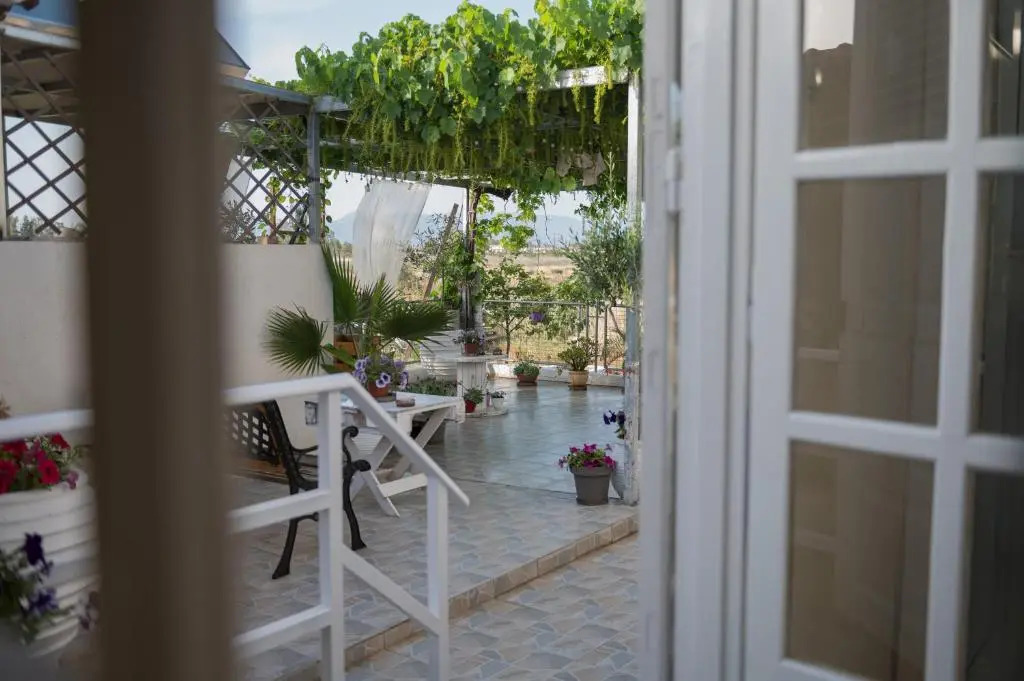 Sea View Residence