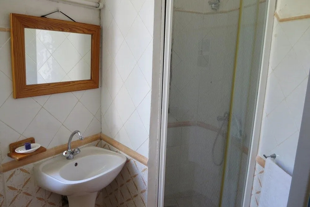 Cassis Hostel
