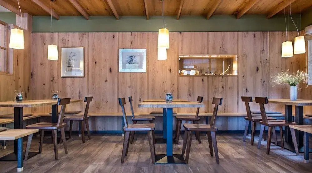 Waldrast - Forestside Living