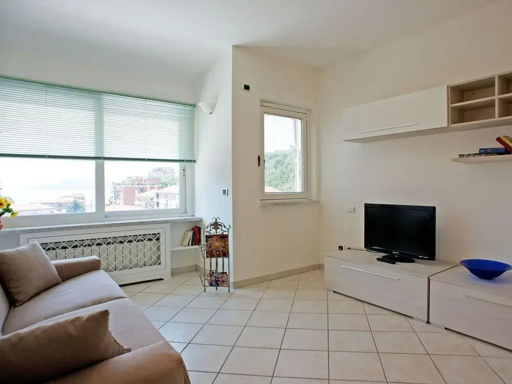 Myhome Apartment