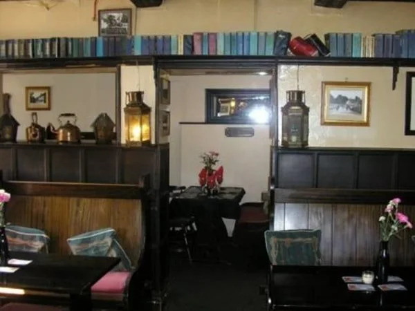 The Crown & Horns
