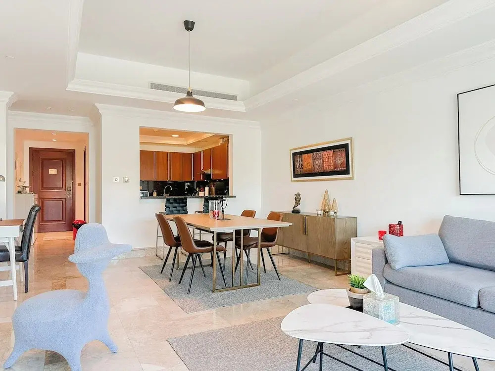 1BR North Residence with Beach Access