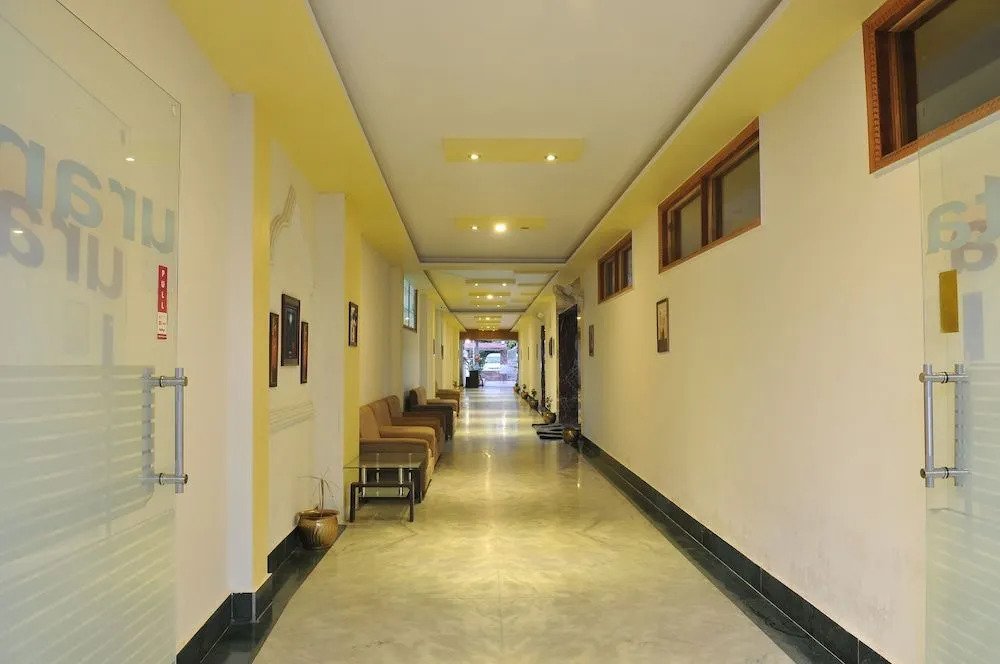 New Hotel Shiva