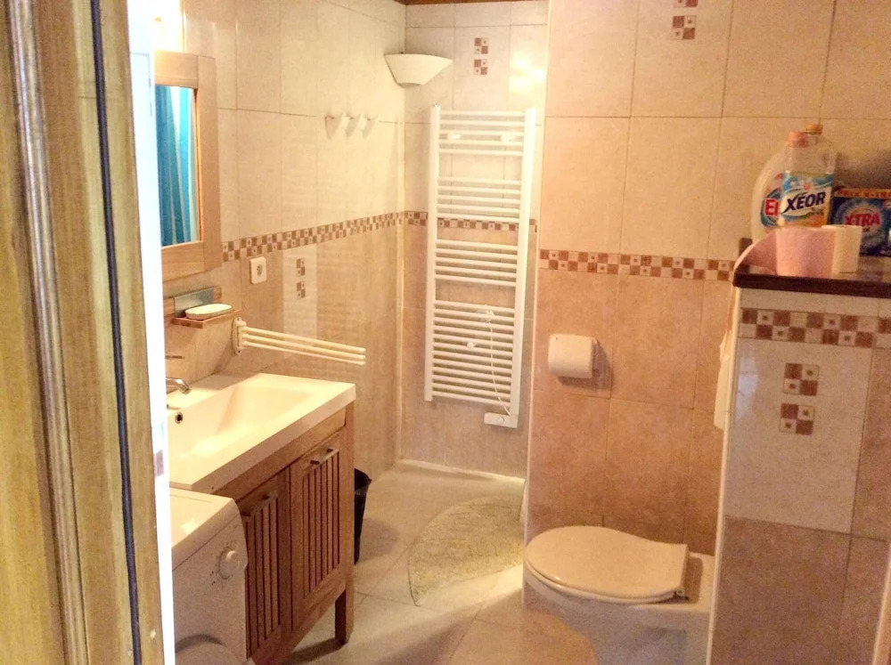 House With 2 Bedrooms in Volpajola - 7 km From the Beach