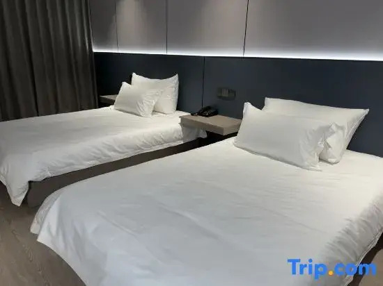 Yixing Hotel