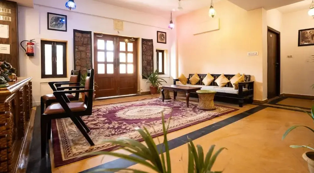 Hotel Golden Legacy - by PRAMANA EXP