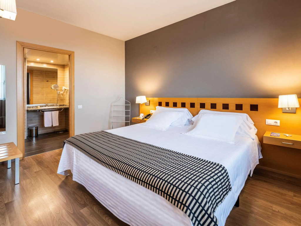 Ponient Vila Centric by PortAventura World - Available rates with tickets to PortAventura Park & Ferrari Land