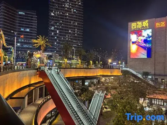 Guangzhou Youchuang · Loft Two-Bedroom · City View Suite Homestay (Nancun Wanbo Subway Station)