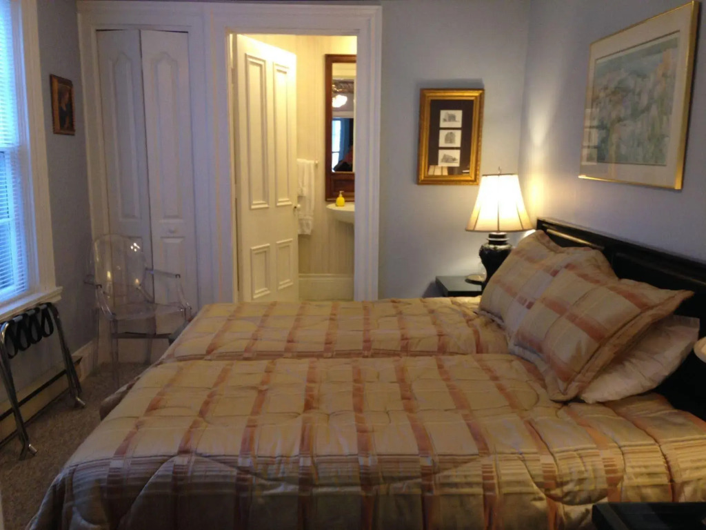 Trinity House Inn