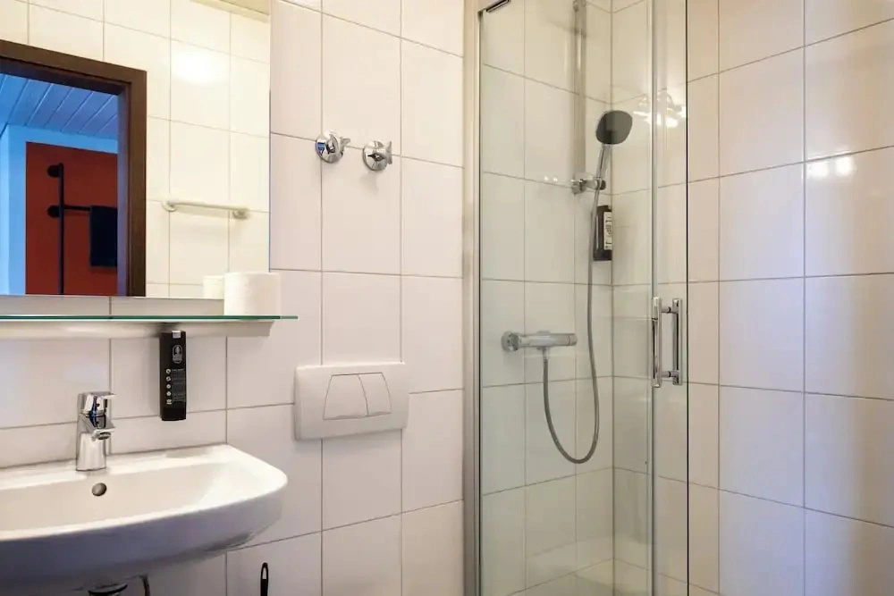 NECKARWESTHEIMER Hotel