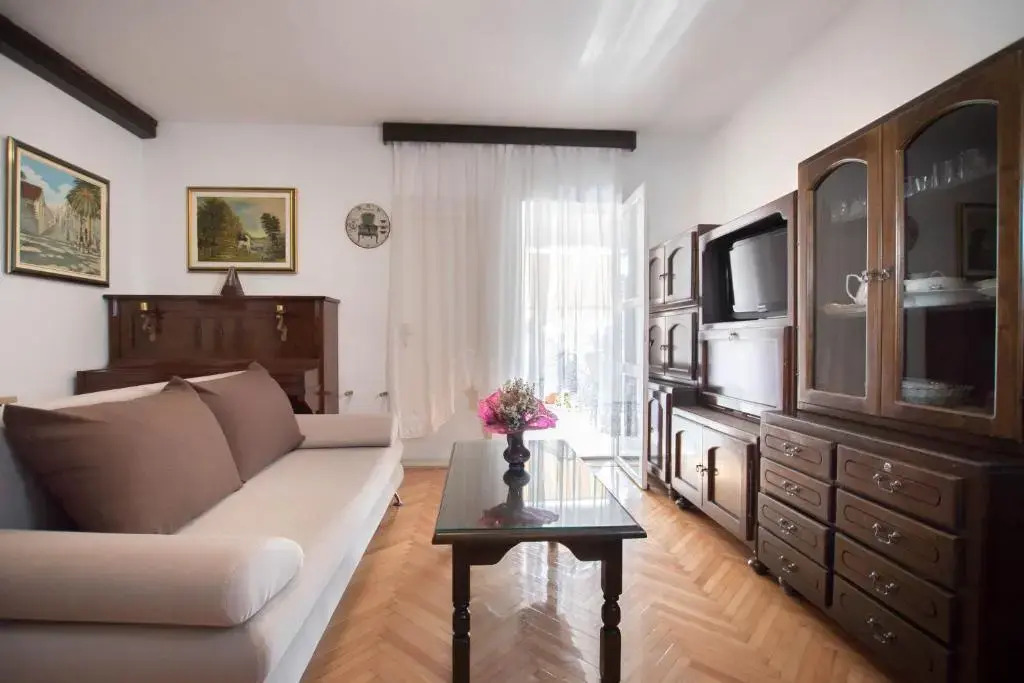 Apartment Cherie