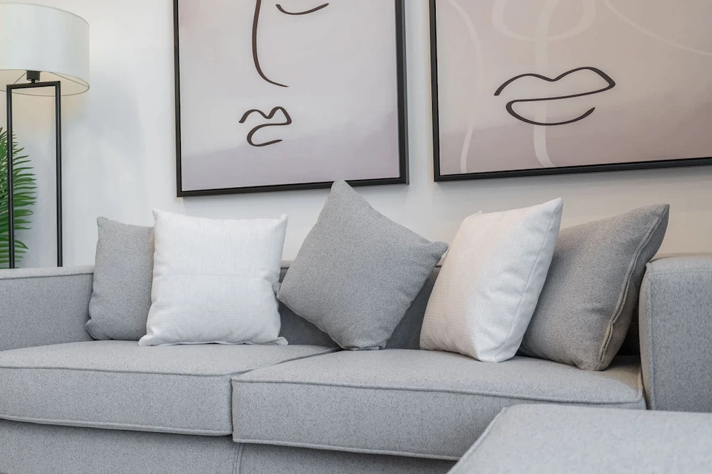 Free housekeeping visits during your stay - StayShort - Stylish, Minimalist 2-Bedroom in Jumeirah Village Circle