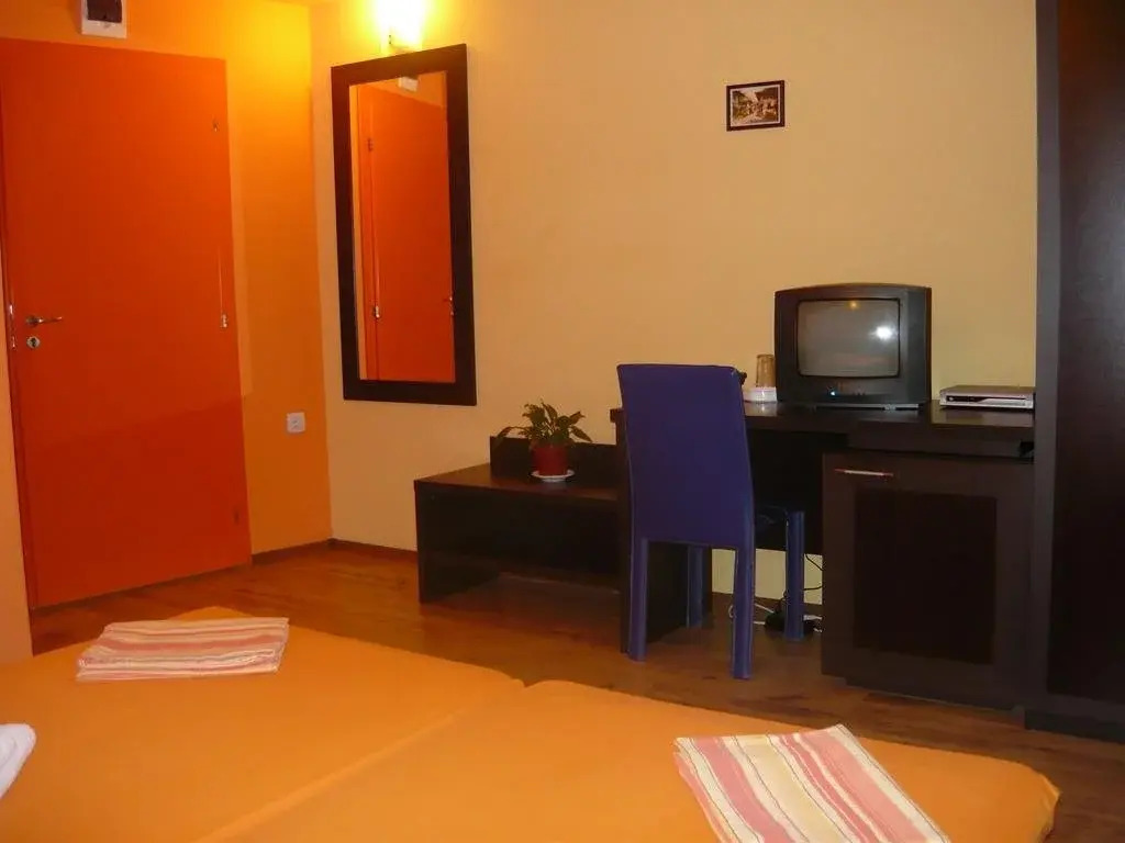 Dream Hotel