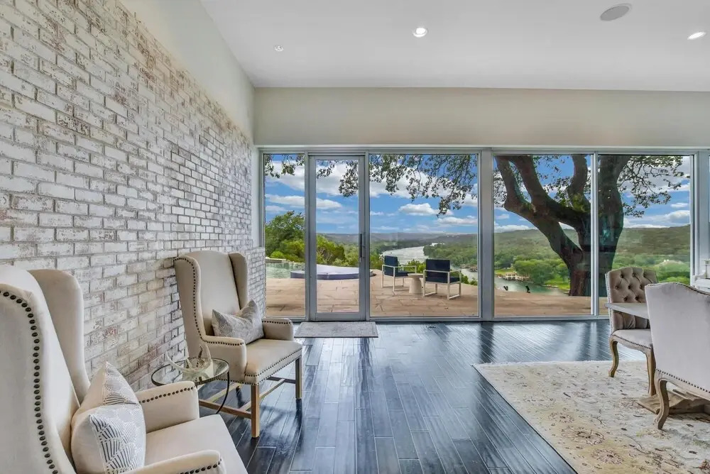 THE Above Vista Estate on Lake Austin