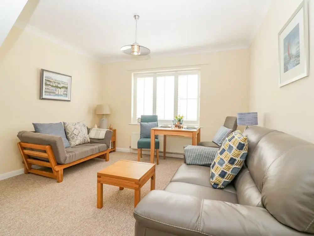 5 Malting Court