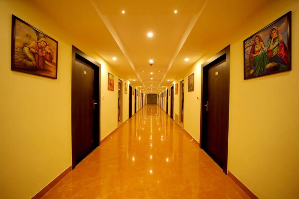 The Sky Imperial - Shahi Hotels & Resort