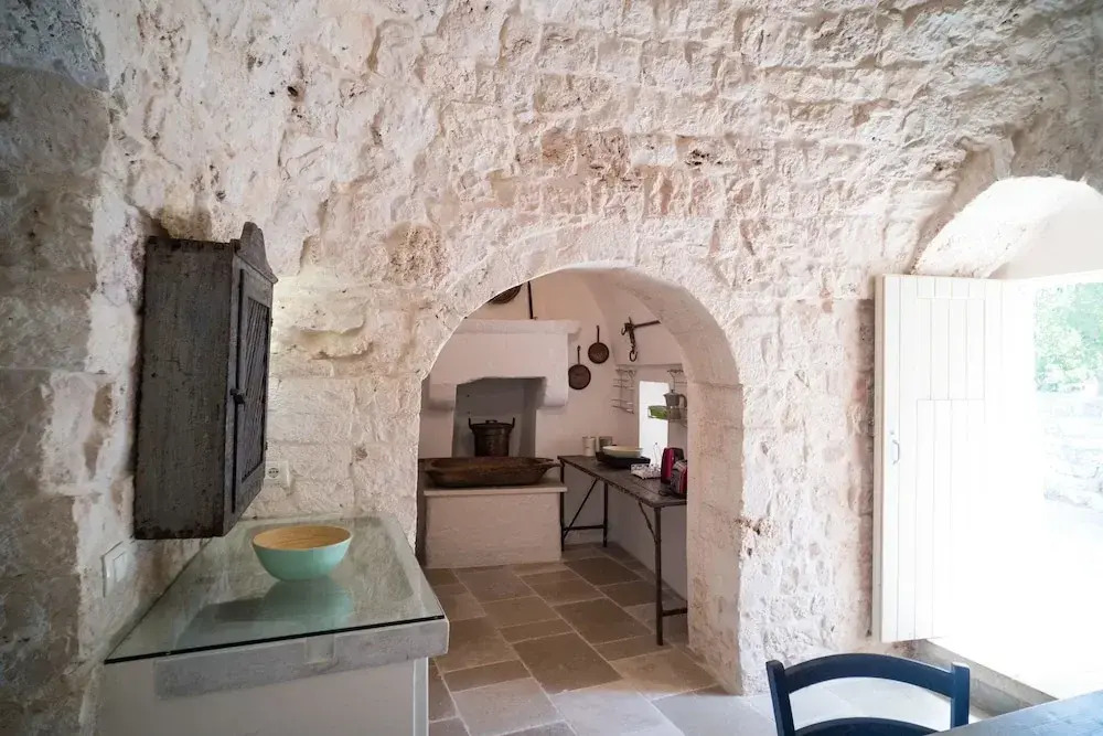 Trullo Bosco Selva Fasano by Typney