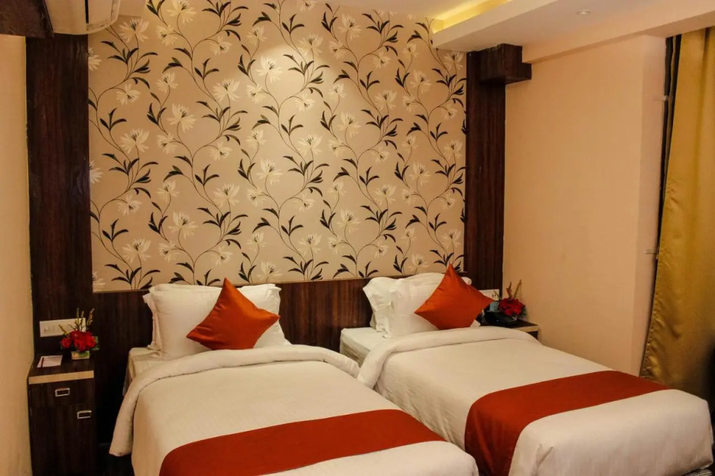 Regenta Inn Larica