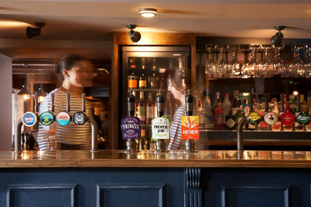 Harbour Inn