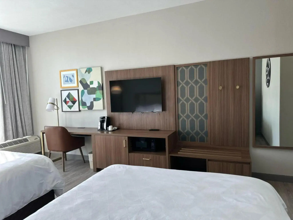 Holiday Inn Roanoke-Tanglewood-Rt 419&I581 by IHG