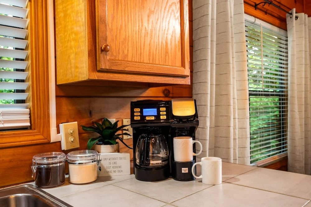 View-location-hot Tub-pool Table-3 Fireplaces