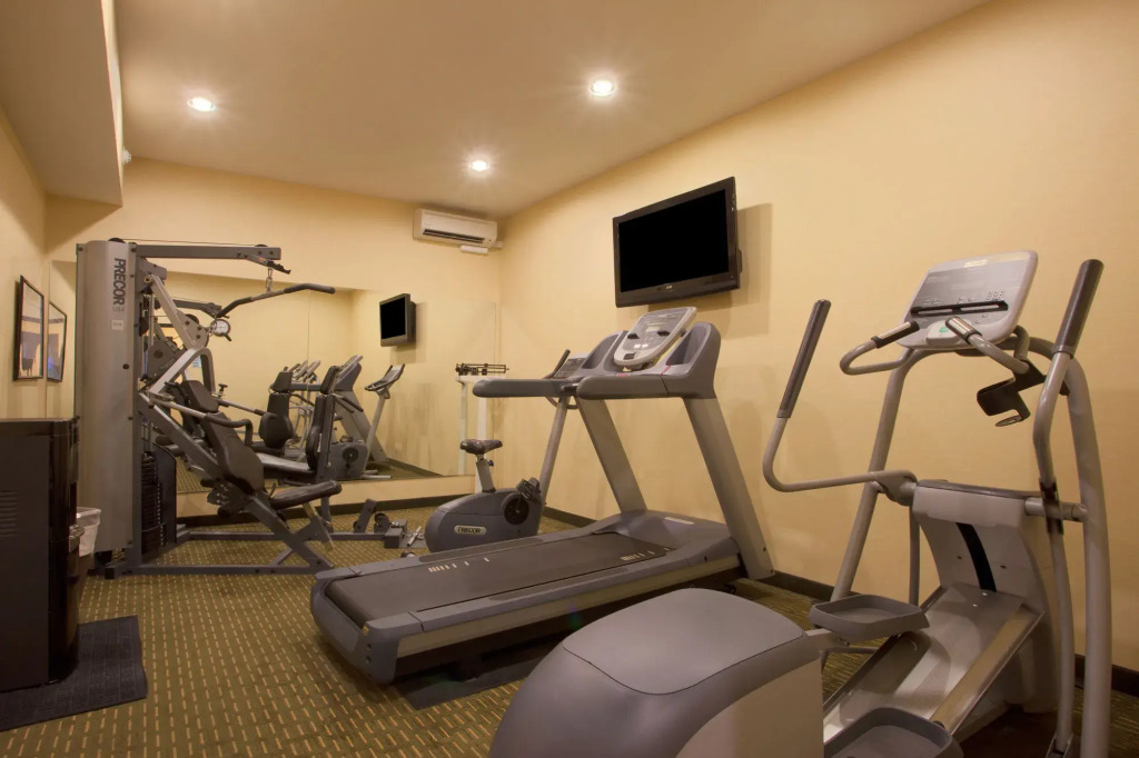 Holiday Inn Express Newport by IHG