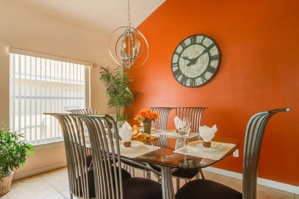 Karis' Sandy Ridge 5 Bedroom Home