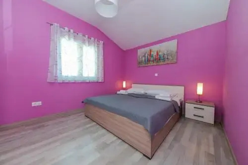 Apartments Kapelica