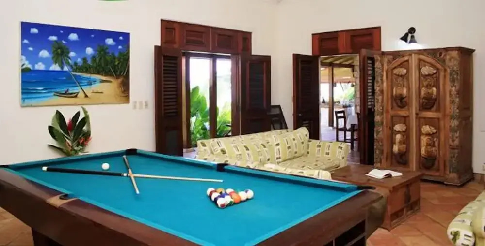 Family Oriented - Private Beach & Horse Stables - Ocean, Pool, & Hot Tub