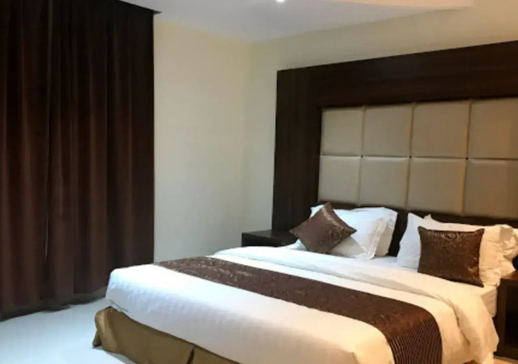 Hodw Suites For Furnished Apartment