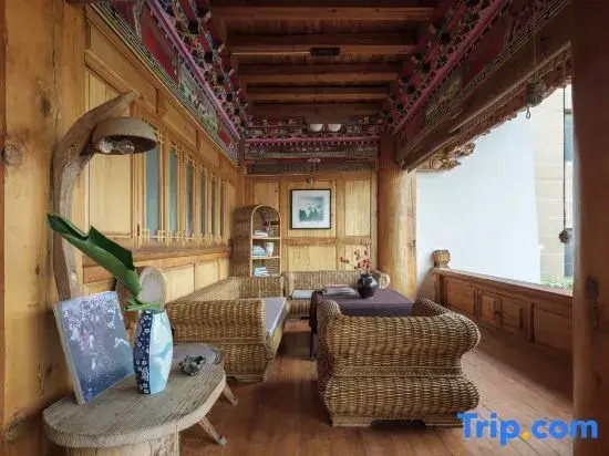 No. 66, Dawa Road, Jiantang Town, Shangri-La