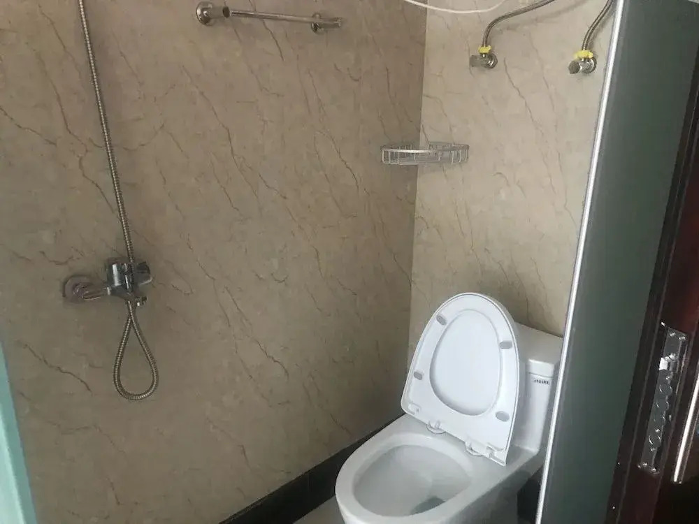 California Apartment HongMei Road Branch