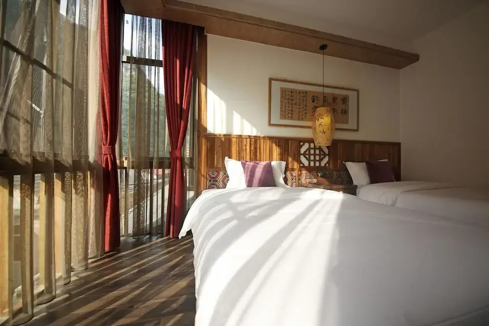 Zhangjiajie One city one inn