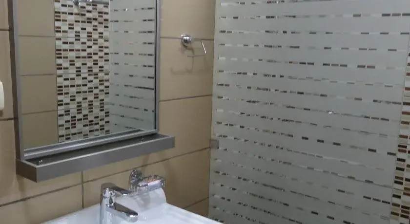 Golden Palace Hotel Apartments