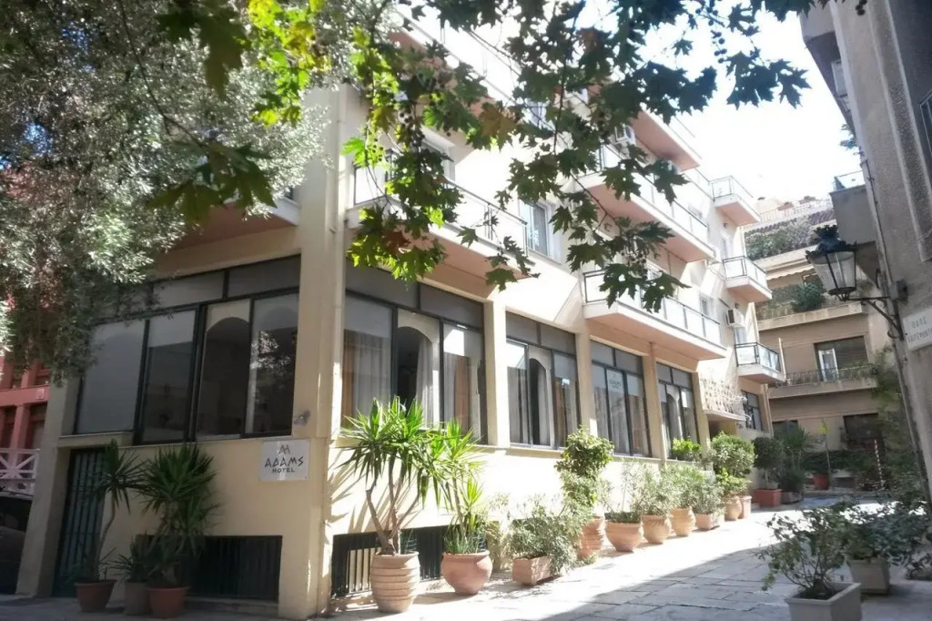 Adams Hotel