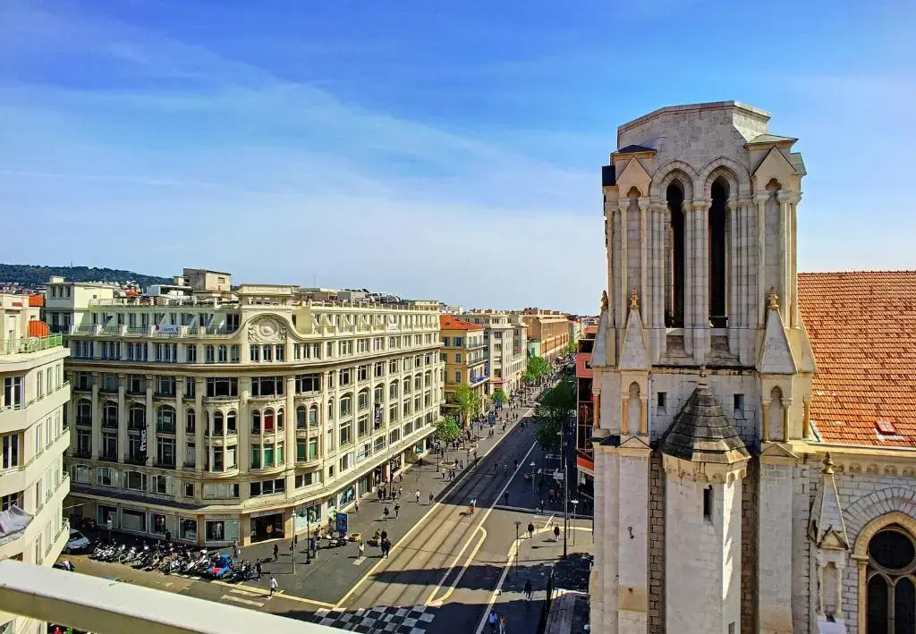 Nestor&Jeeves - NOTRE DAME - Hyper center - Top floor - 180 view