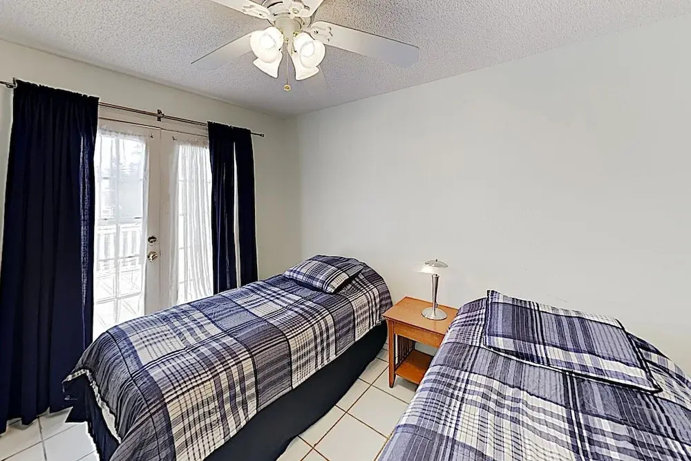 New Listing! Casa De La Isla W/ Private Pool 3 Bedroom Condo