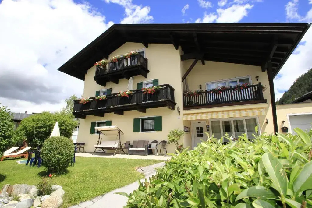 Alpenlandhaus Menardi