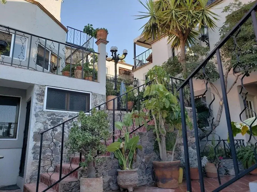 Pied à Terre at Casitas Aparicio