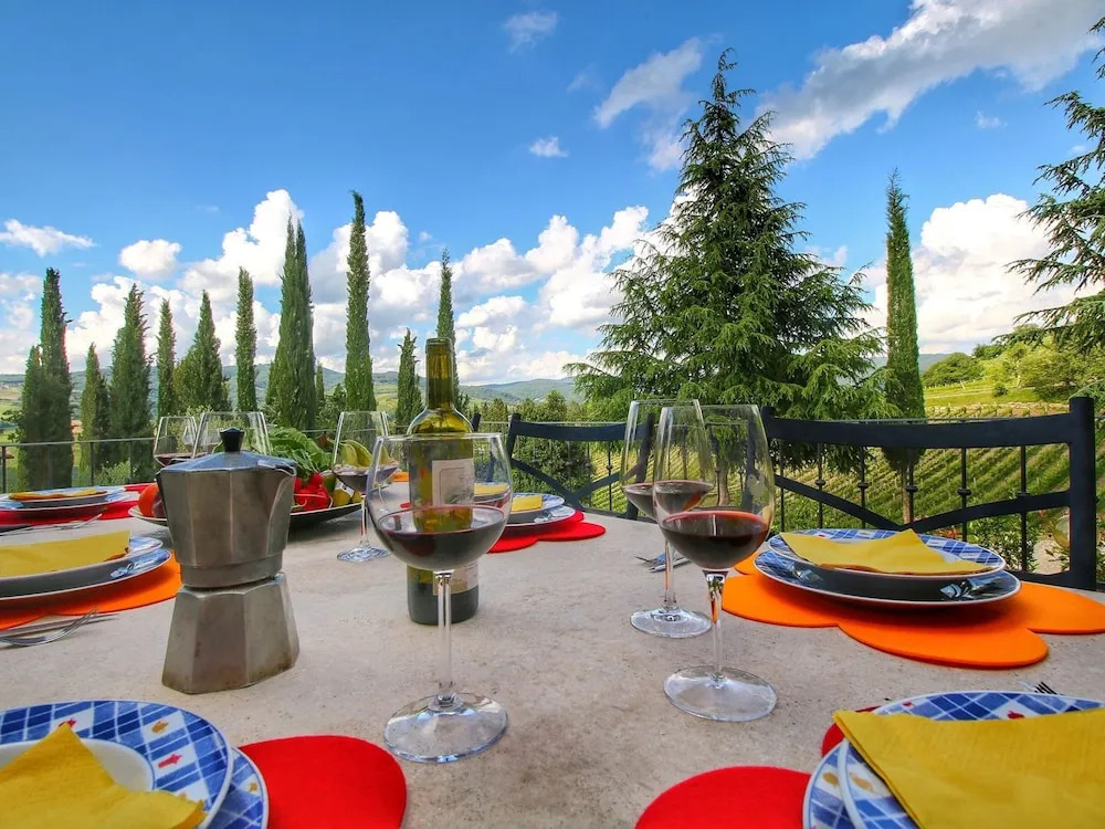 Escape to Vineyards, Elba