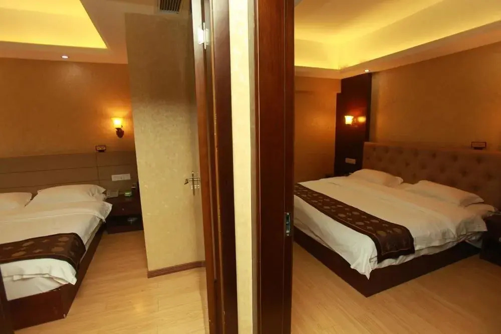 Xiangxie Huajing Hotel