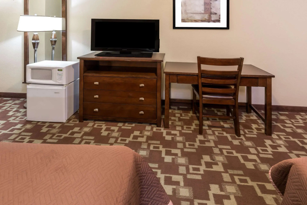 Travelodge by Wyndham Newport