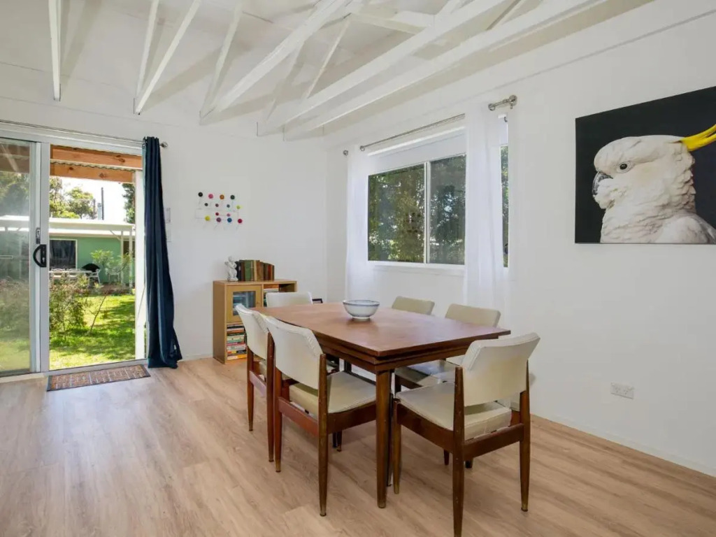 Nest I Pet Friendly I 2 Min Walk to Beach