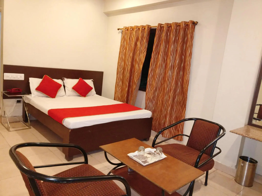 Hotel Morya