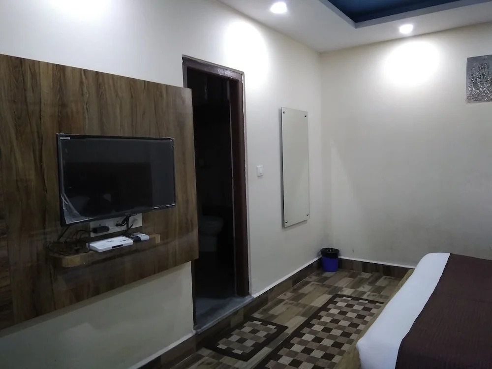Hotel Harmony Blue Mcleodganj, Dharamshala