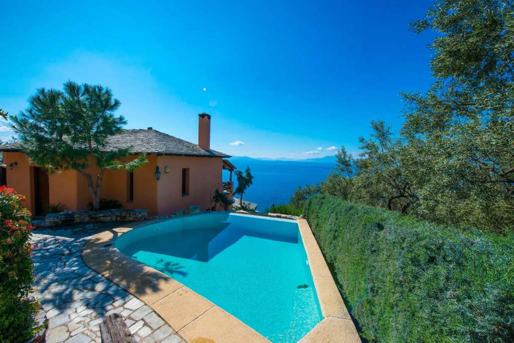 Pelion Homes