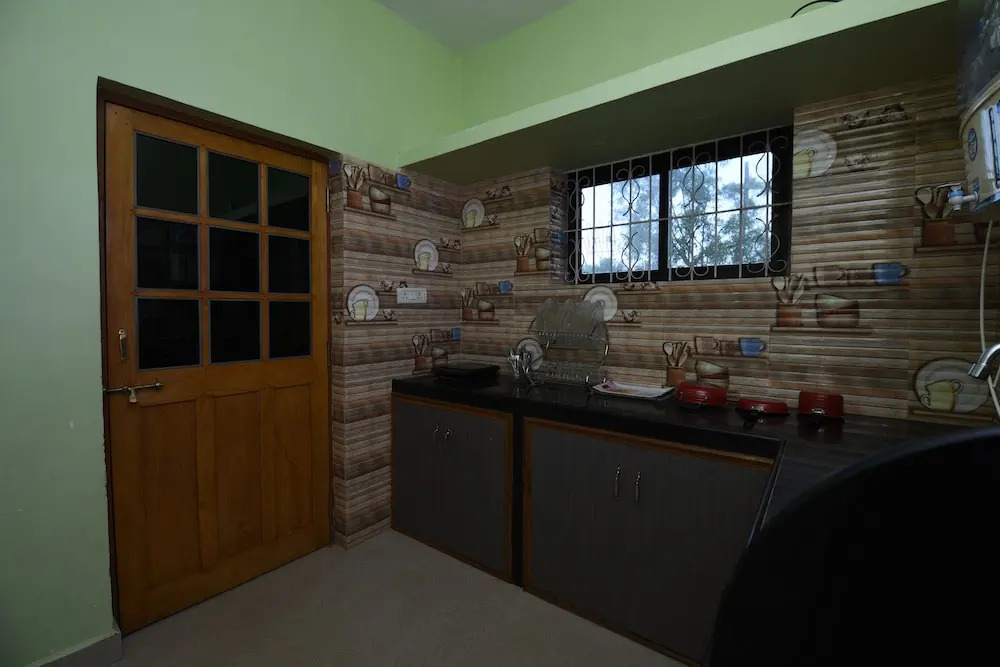 OYO 22994 Home Cozy 2BHK Near Mall De Goa