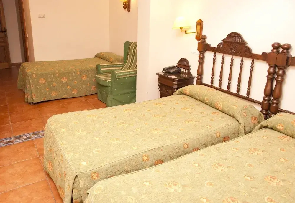 Hostal Santo Domingo de Silos