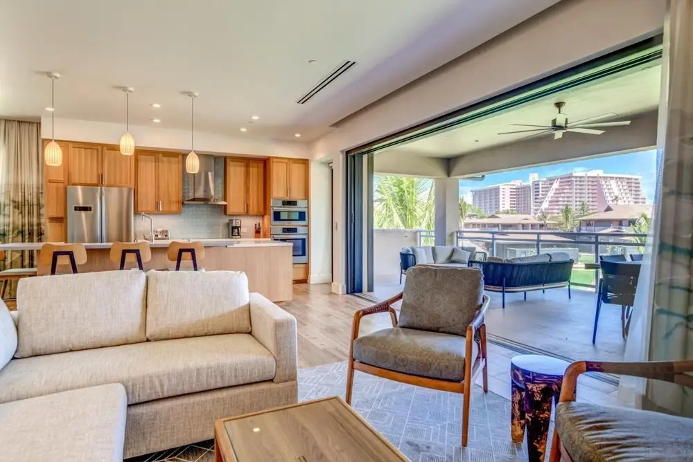 K B M Resorts- Hkl-8c Ultimate 3bd, Private Outdoor Kitchen, Steps to Pool and Beach!