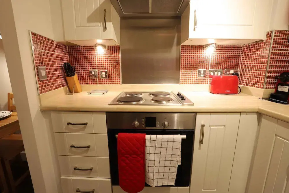 Fiveways City View Apartment
